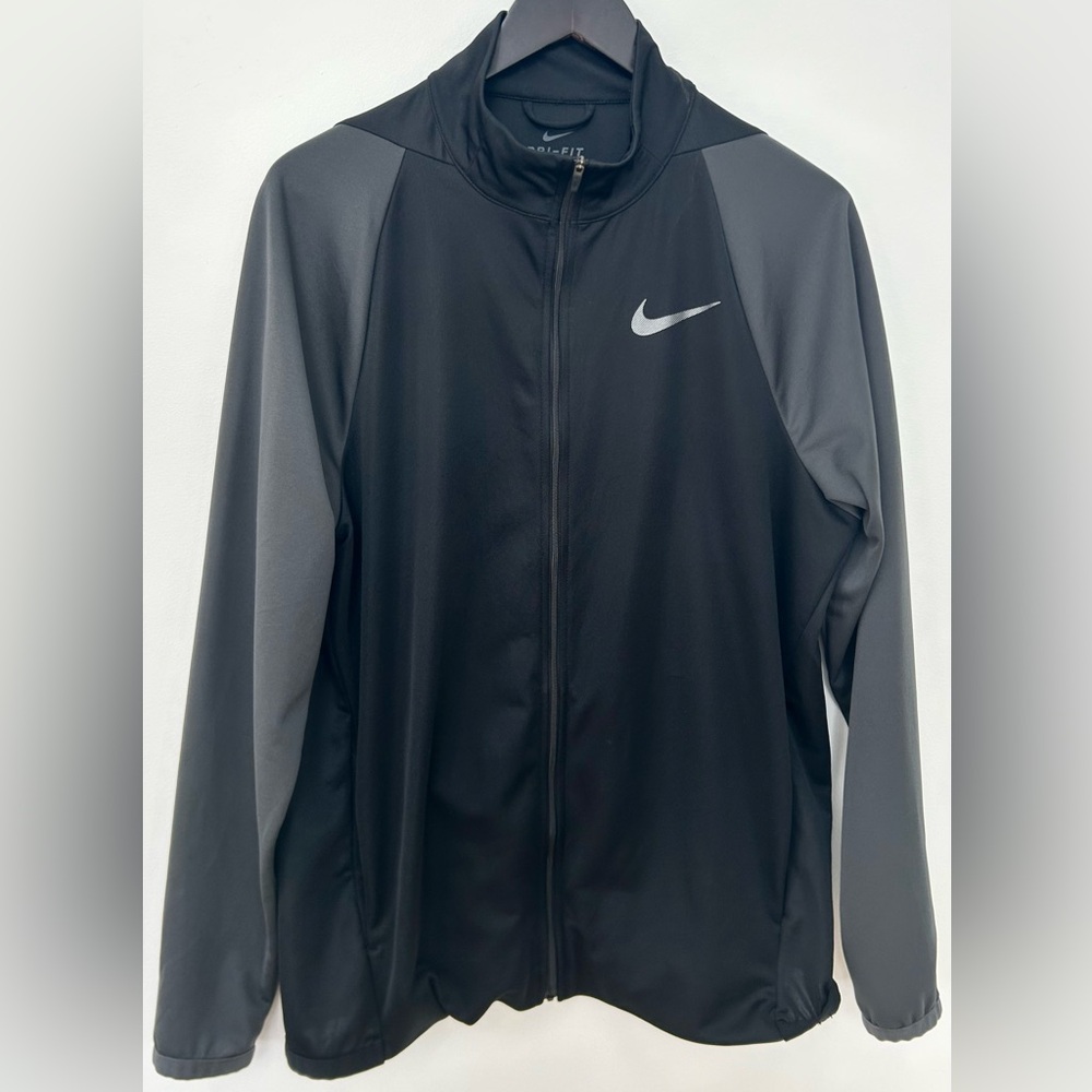 Nike Dri-FIT Full Zip Track Jacket Men’s Medium Black Athletic Training